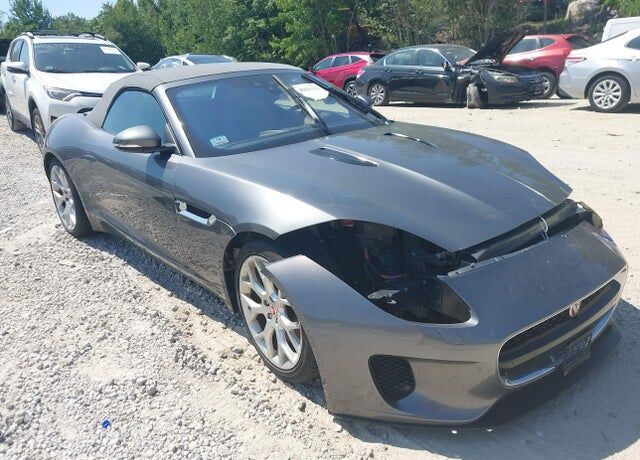 2019 JAGUAR F-Type