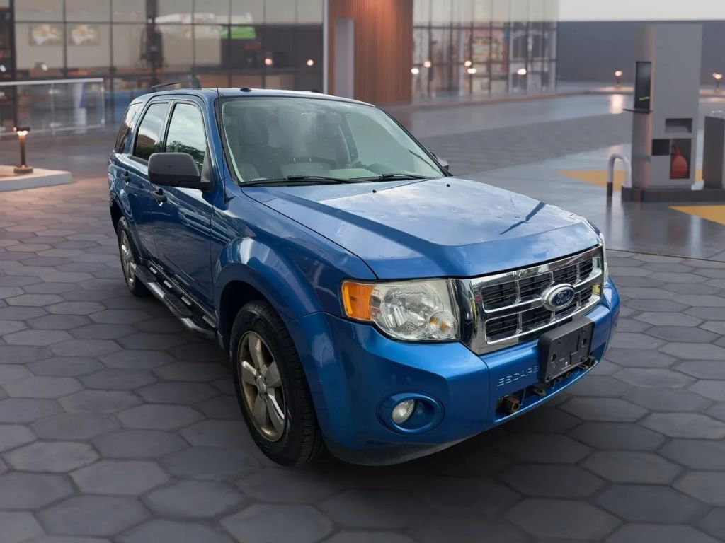 2011 FORD Escape