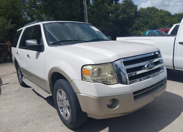 2010 FORD Expedition