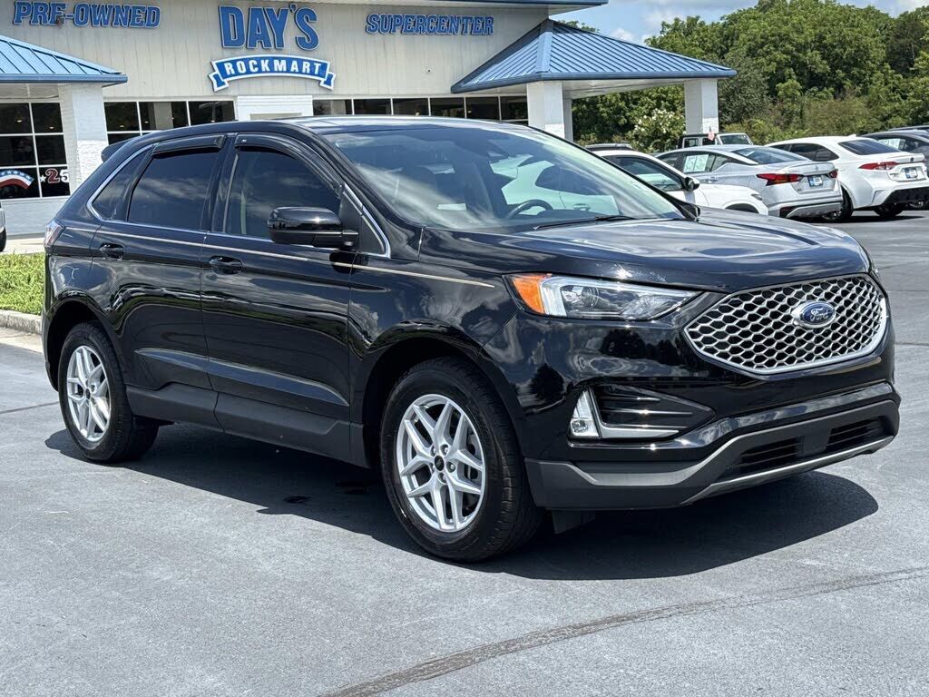 2023 FORD Edge