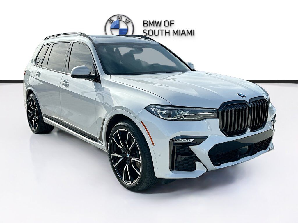 2021 BMW X7