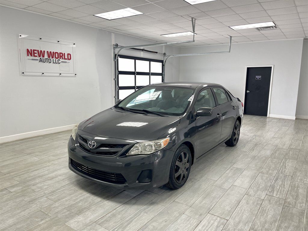 2012 TOYOTA Corolla
