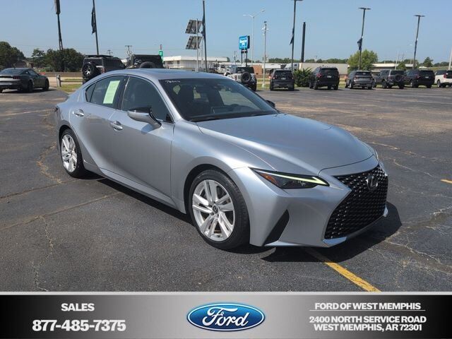2023 LEXUS IS