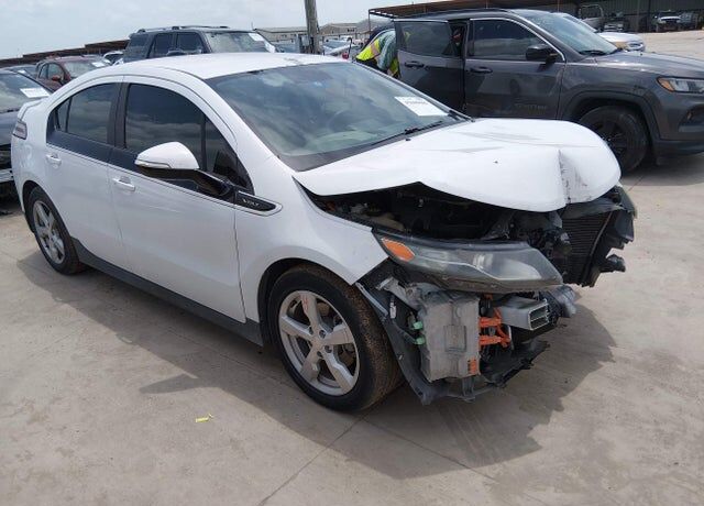 2014 CHEVROLET Volt