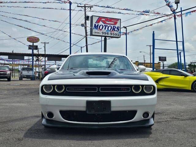 2015 DODGE Challenger