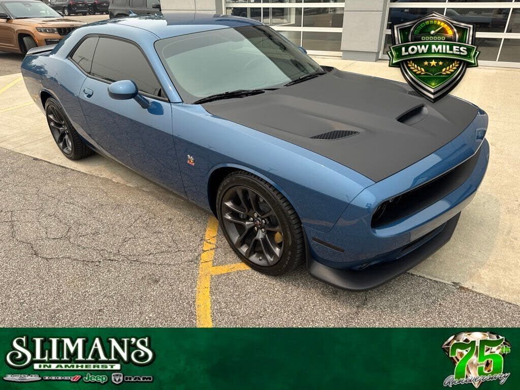 2021 DODGE Challenger