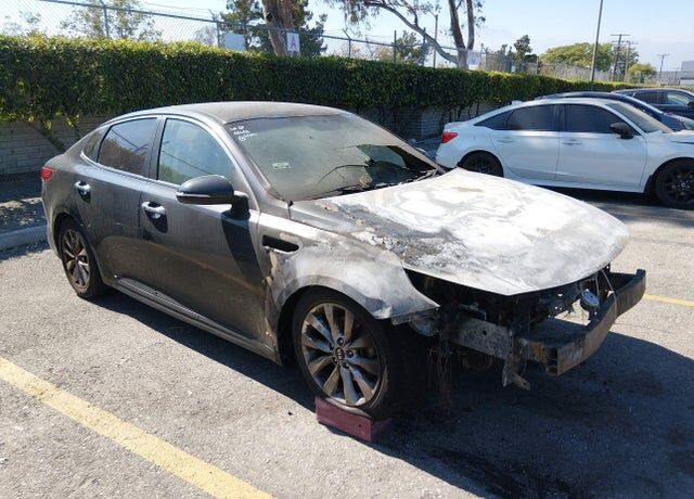 2018 KIA Optima