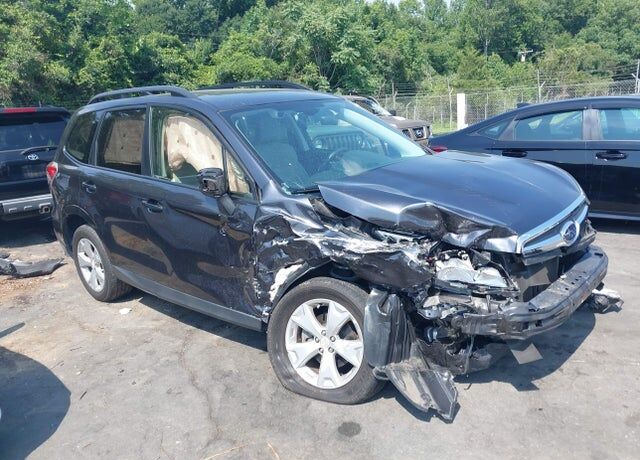 2016 SUBARU Forester
