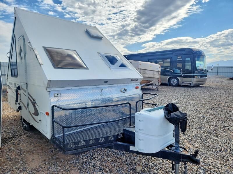 2013 FOREST RIVER Premier