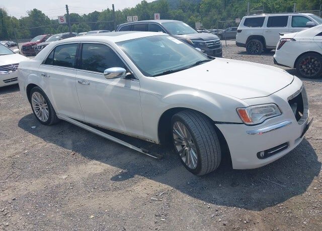 2011 CHRYSLER 300