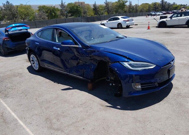 2018 TESLA Model S
