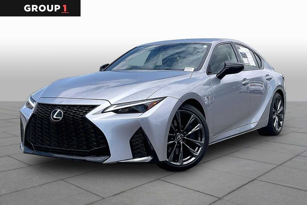 2025 LEXUS IS