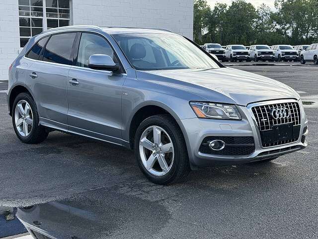 2011 AUDI Q5