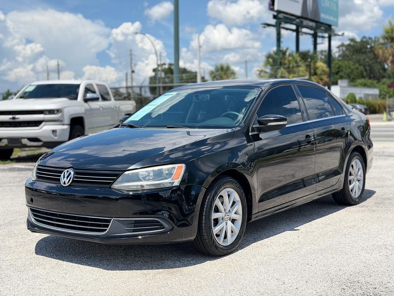 2013 VOLKSWAGEN Jetta