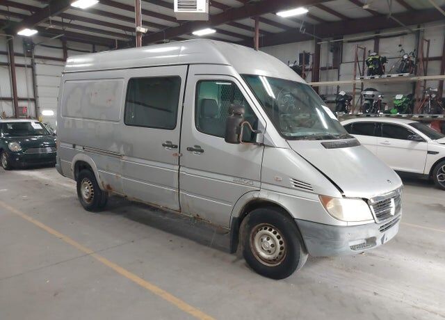 2004 SPRINTER (DODGE OR FREIGHTLINER) Sprinter