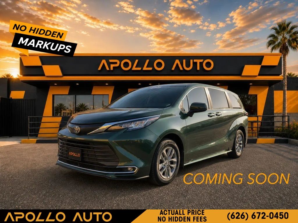 2022 TOYOTA Sienna