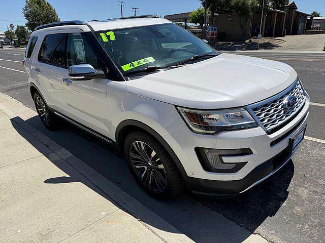 2017 FORD Explorer