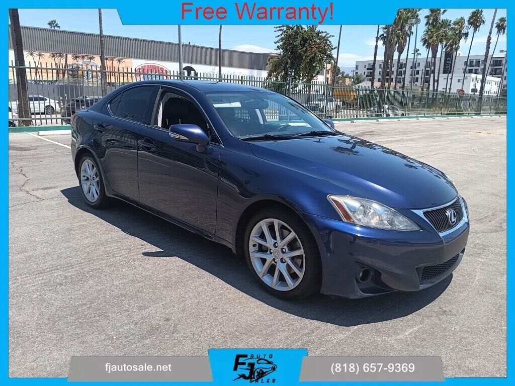 2011 LEXUS IS