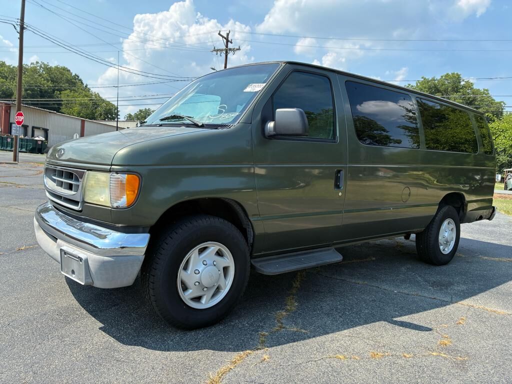 2002 FORD E-350