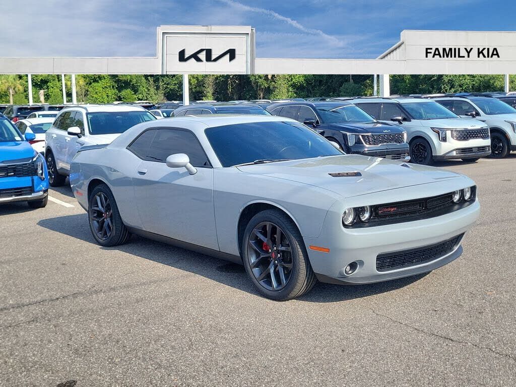 2021 DODGE Challenger