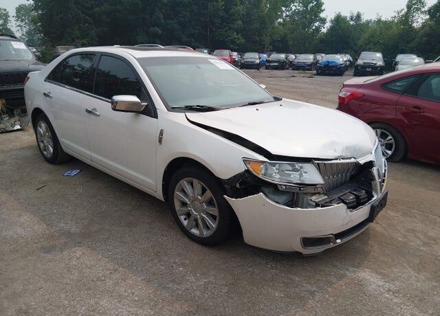 2010 LINCOLN MKZ