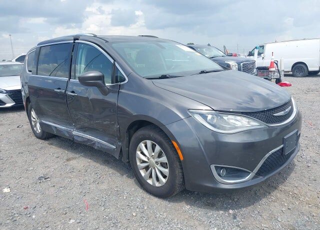 2018 CHRYSLER Pacifica