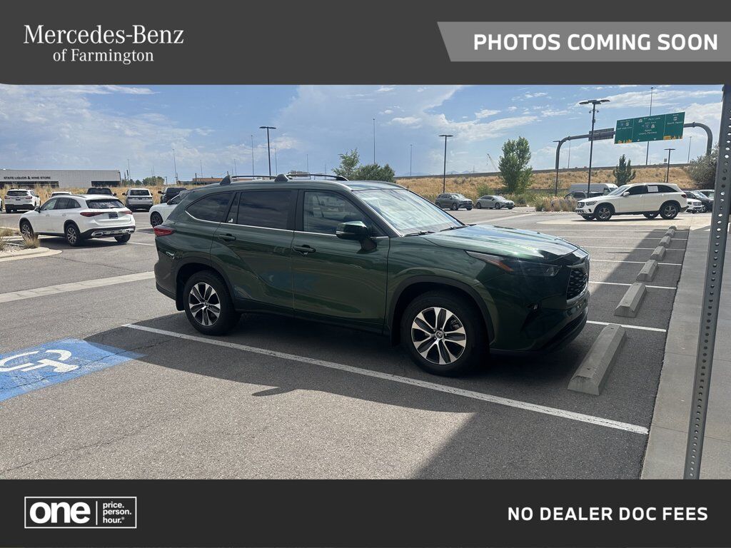 2023 TOYOTA Highlander