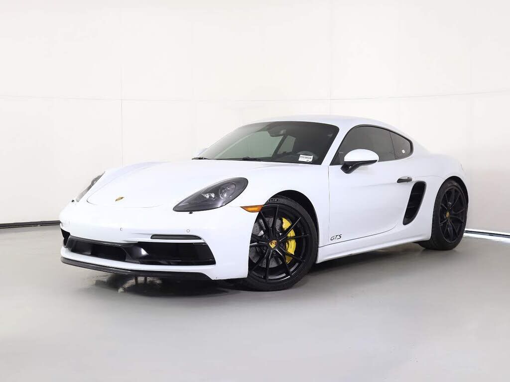 2019 PORSCHE 718