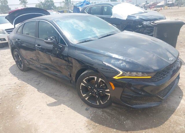2021 KIA K5