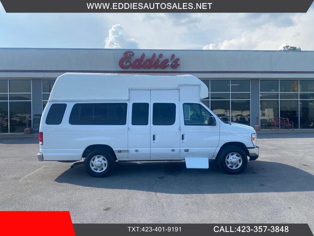 2014 FORD E-350