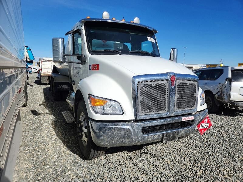 2024 KENWORTH T480
