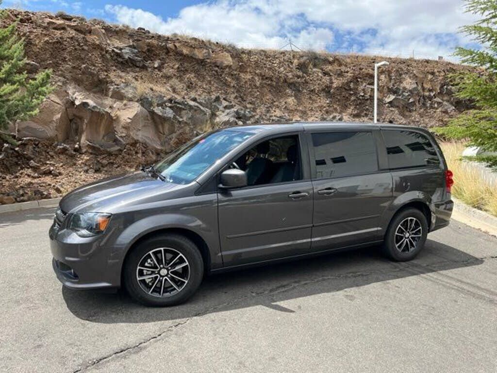 2016 DODGE Grand Caravan
