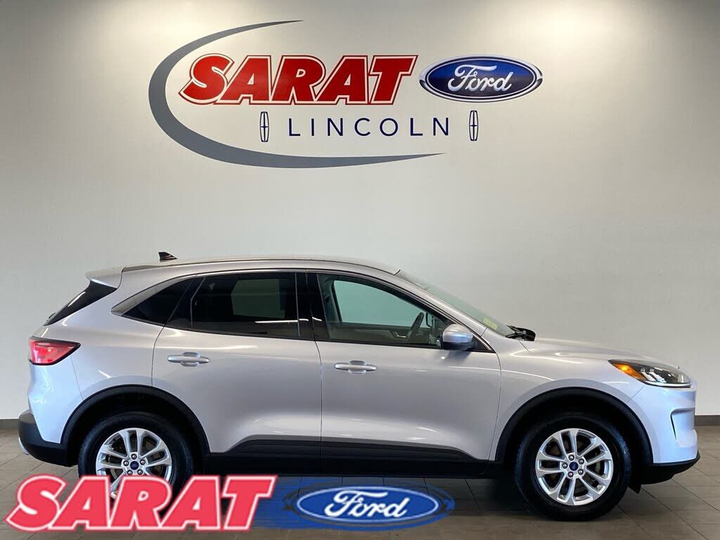 2020 FORD Escape