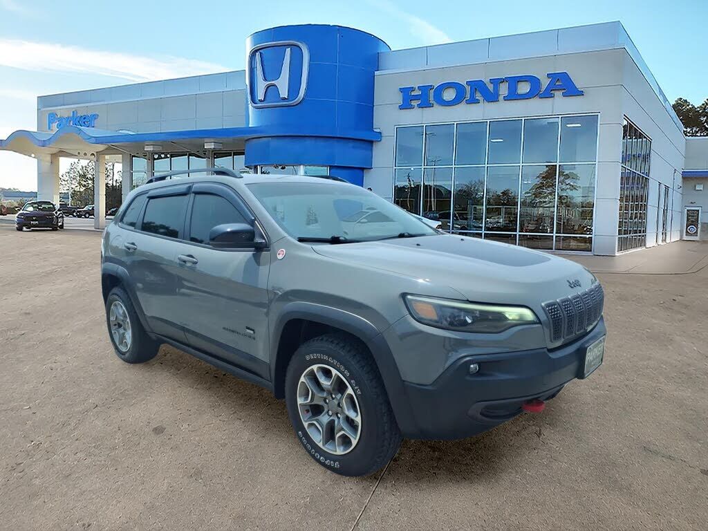 2022 JEEP Cherokee