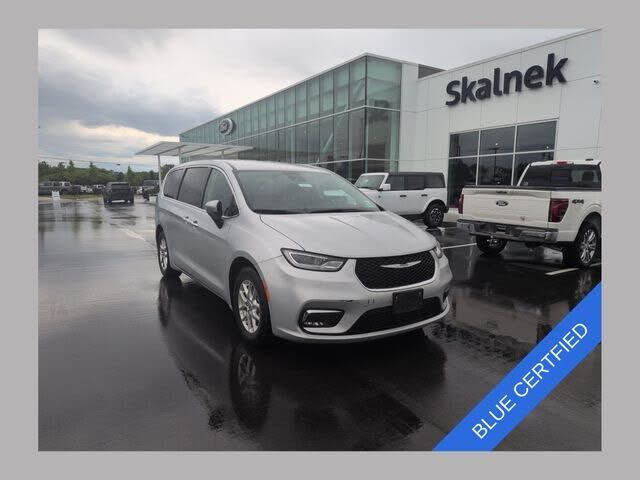 2023 CHRYSLER Pacifica