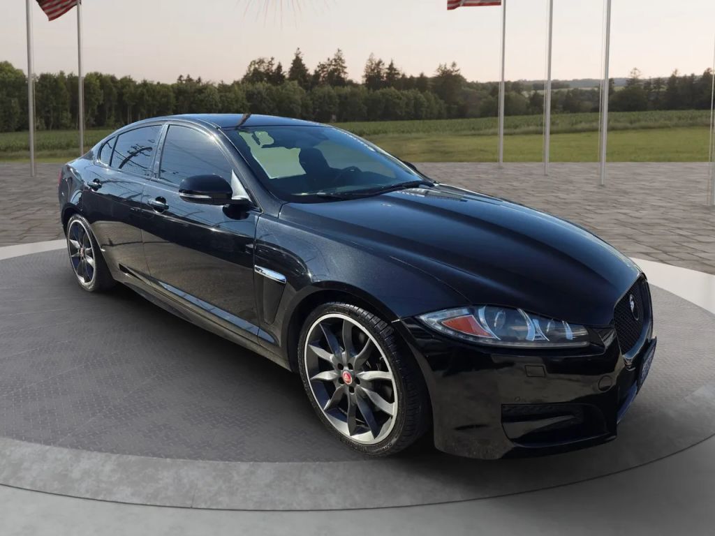 2015 JAGUAR XF