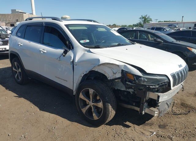 2020 JEEP Cherokee