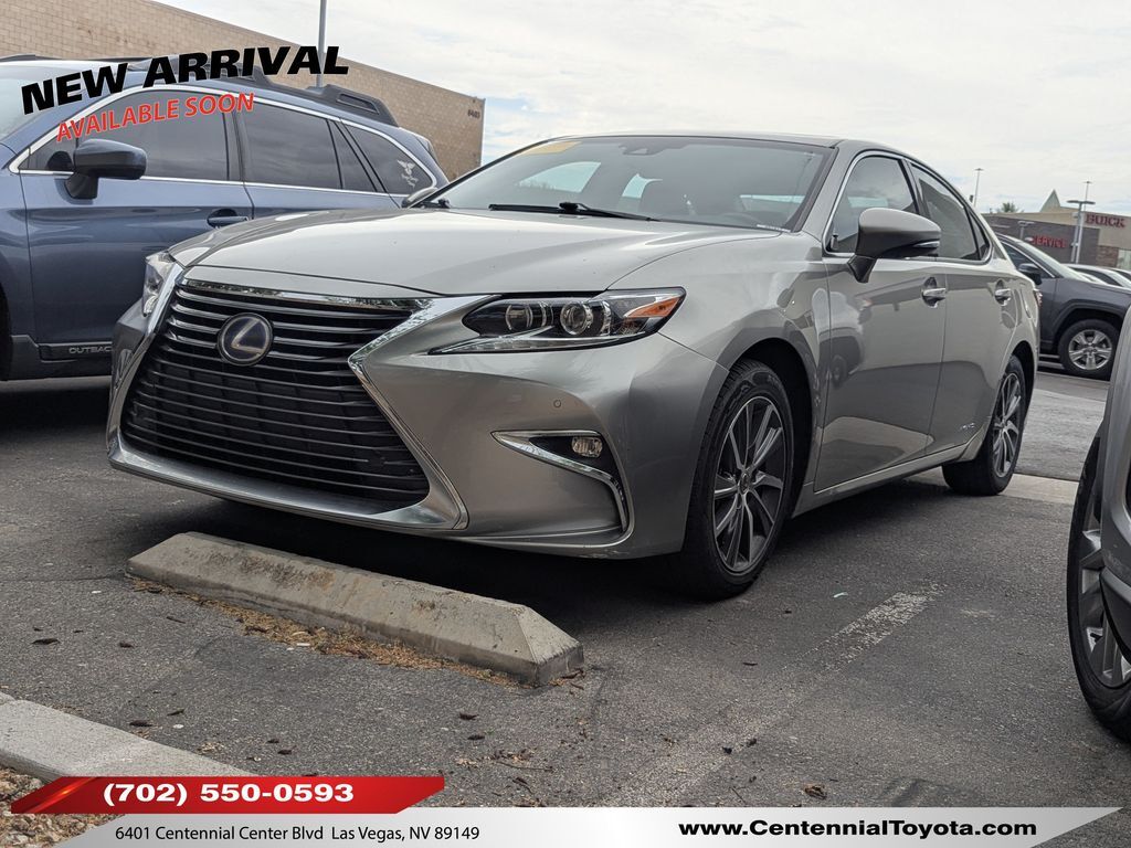 2018 LEXUS ES