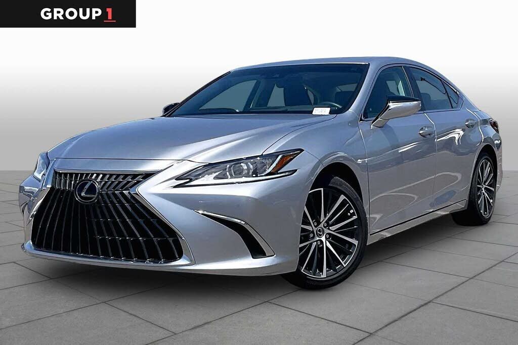 2025 LEXUS ES
