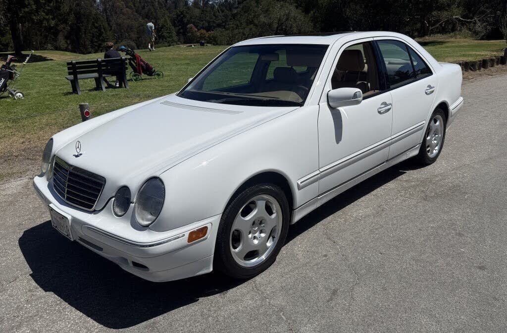 2001 MERCEDES-BENZ E-Class