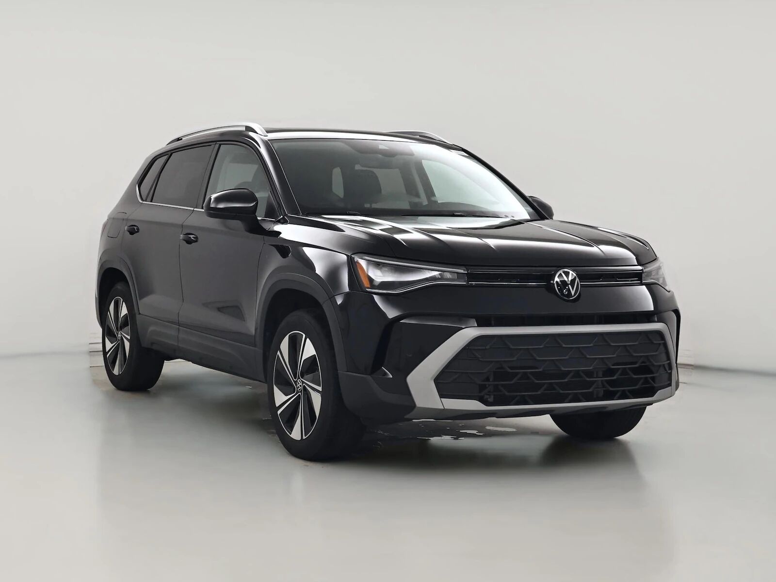 2025 VOLKSWAGEN Taos