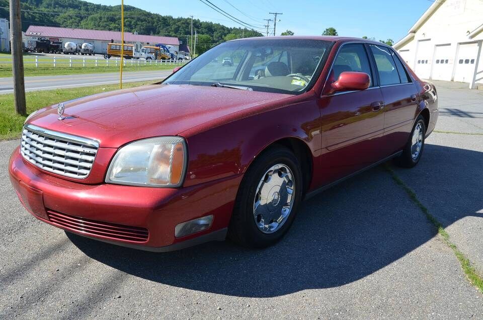 2002 CADILLAC Deville
