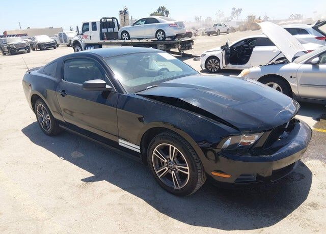 2010 FORD Mustang
