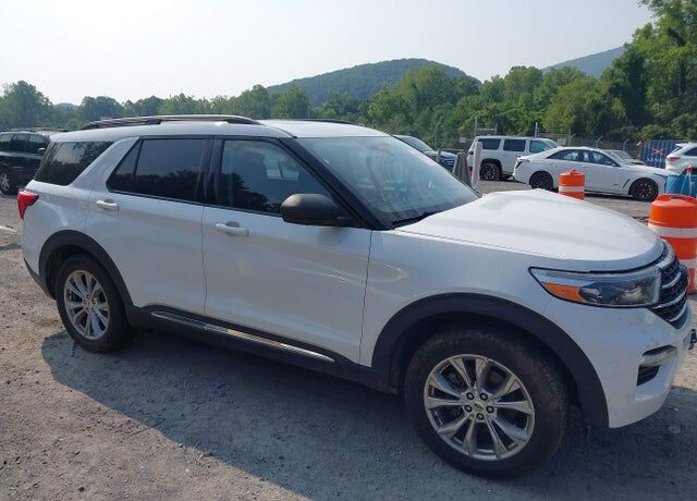 2021 FORD Explorer