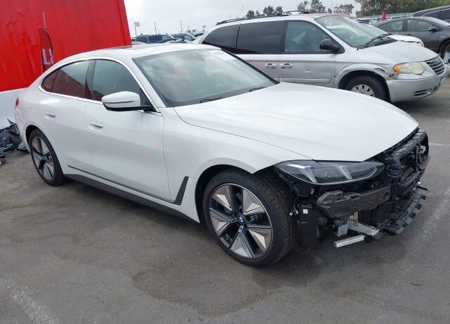 2026 BMW i4