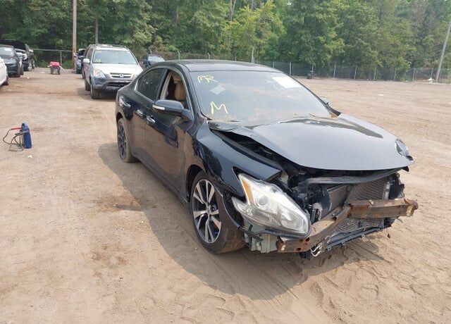 2011 NISSAN Maxima