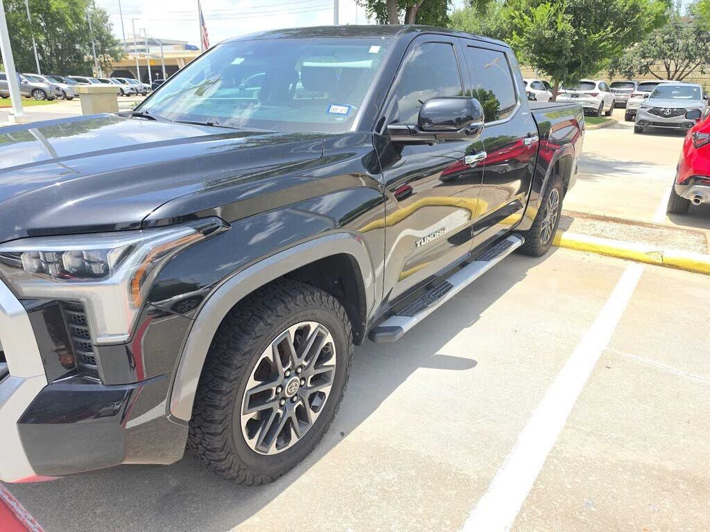 2022 TOYOTA Tundra