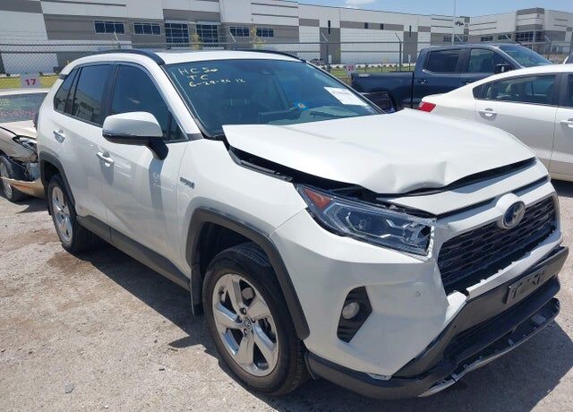2020 TOYOTA RAV4