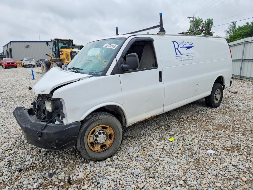 2011 CHEVROLET Express