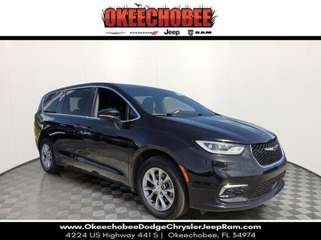 2025 CHRYSLER Pacifica